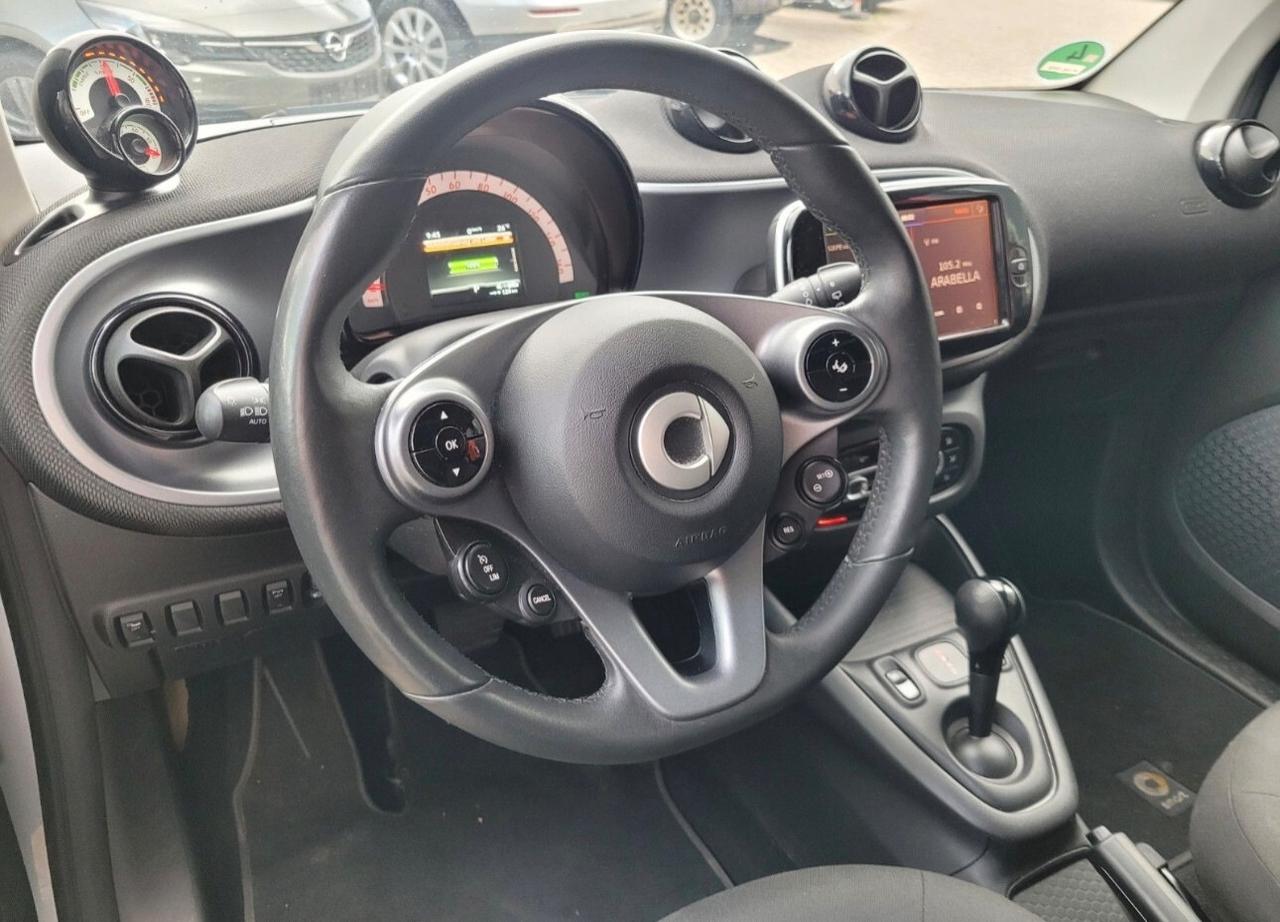 Smart ForTwo EQ Passion 82cv Navi Camera Fari