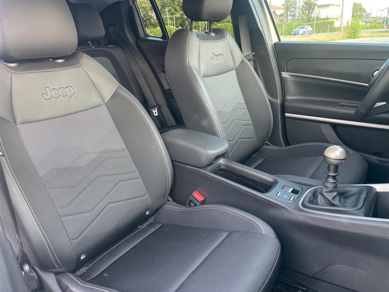 Jeep Avenger 1.2 Turbo 100 CV Summit si neopatenati