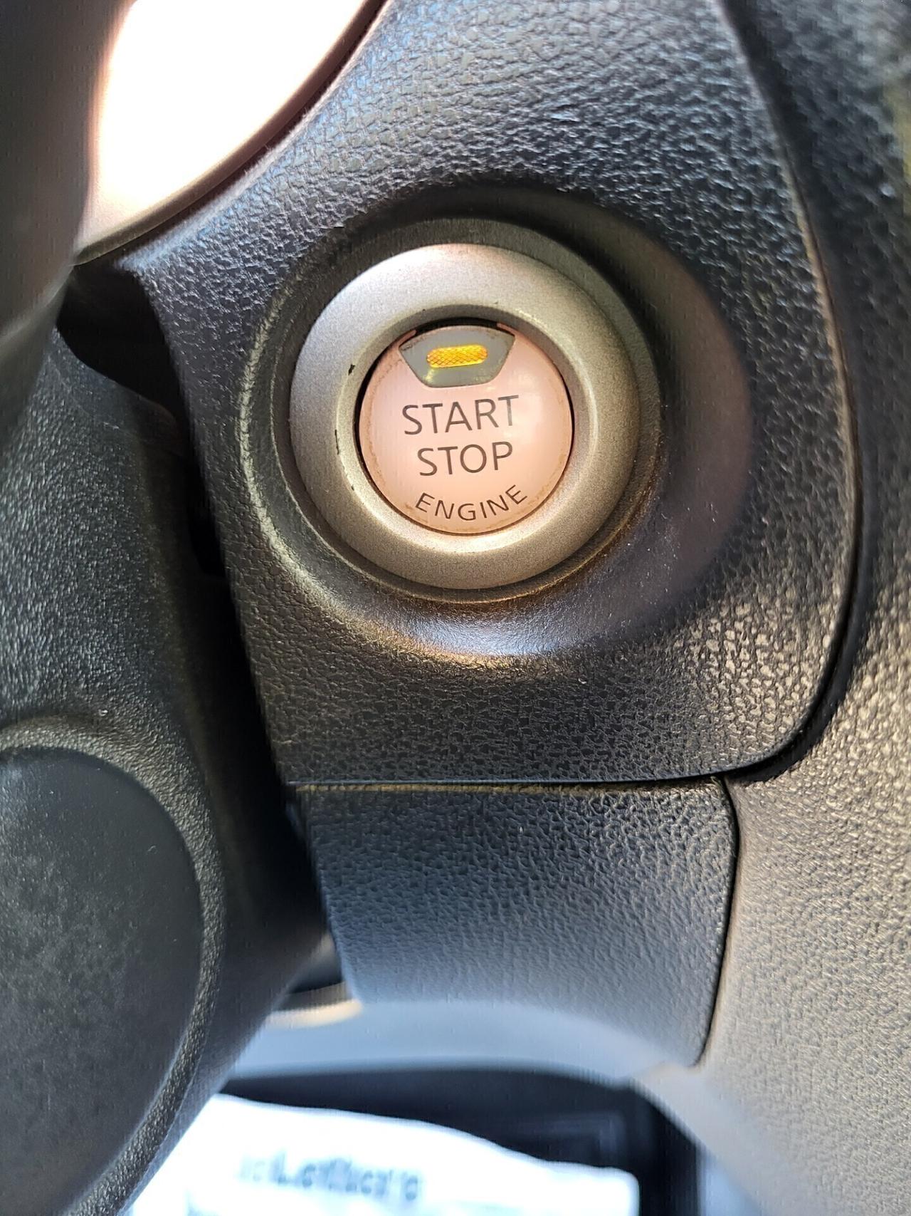 NISSAN JUKE-1,5 dCi-UNICA PRO-EURO 6B-NAVI-3 REVIS