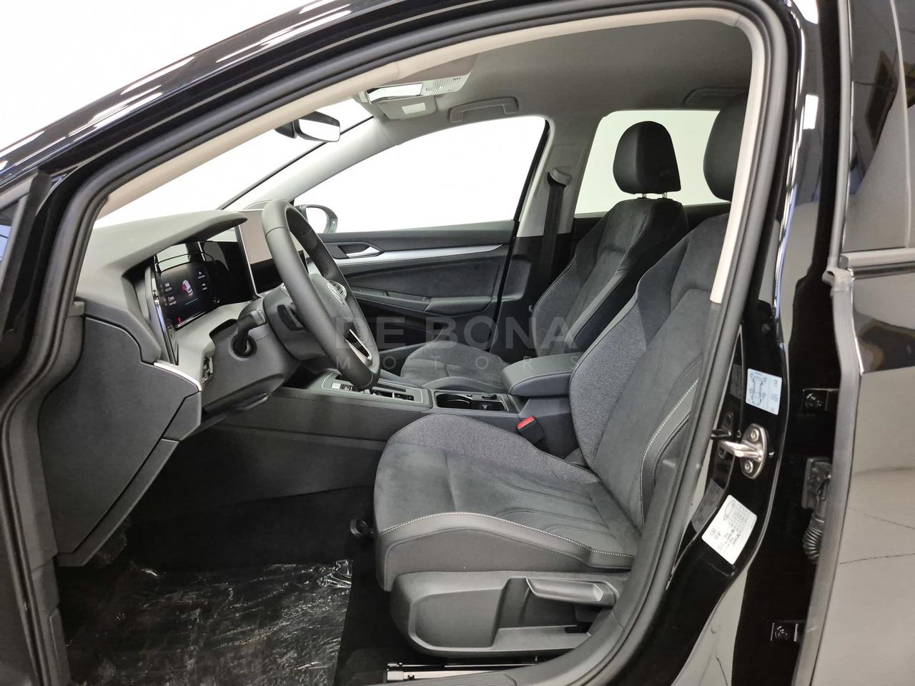 Volkswagen Golf 1.5 tsi ehybrid life 204cv dsg