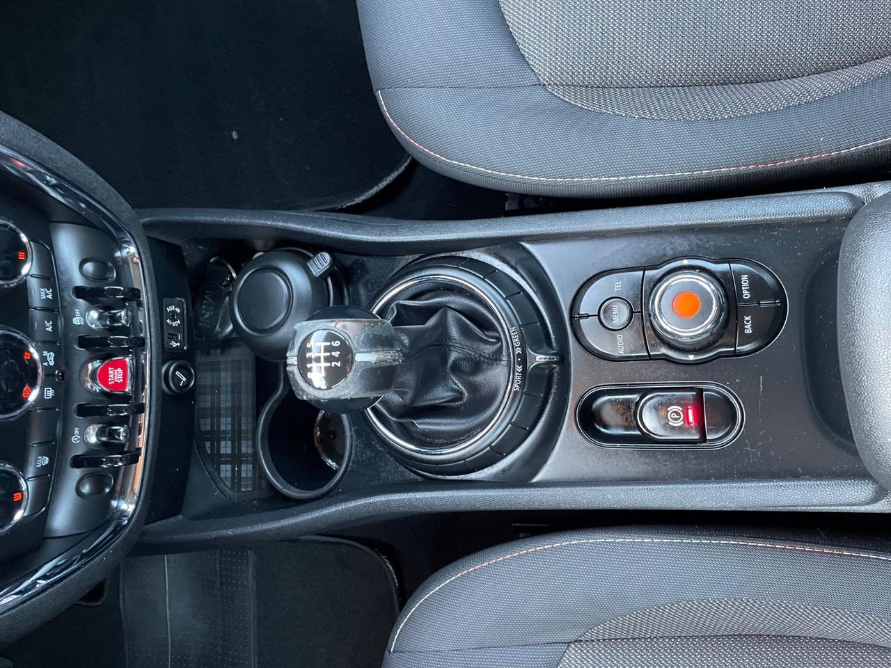 Mini Cooper Clubman 1.5 One Hype Clubman* Neo patentati*