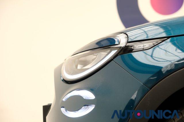 FIAT 600 HYBRID 100 CV DCT MHEV LA PRIMA NEOPATENTATI
