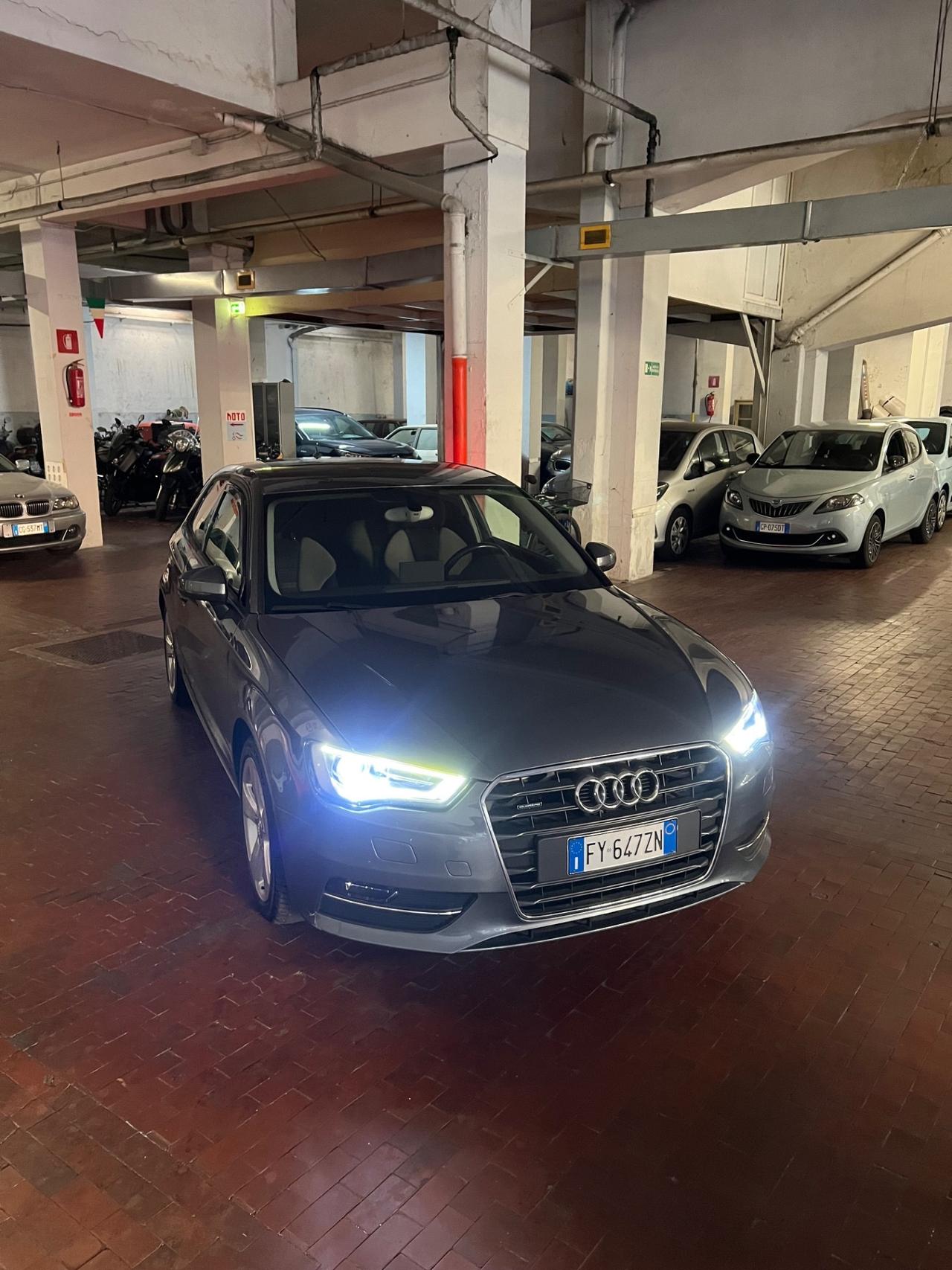 Audi A3 1.8 TFSI - QUATTRO STRONIC (gancio traino)