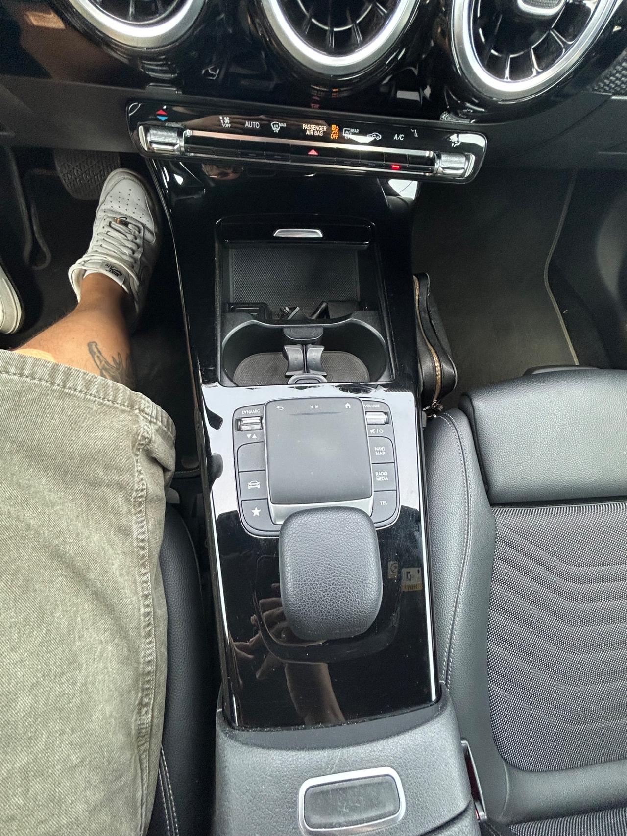Mercedes-benz A 180 d Automatic Business