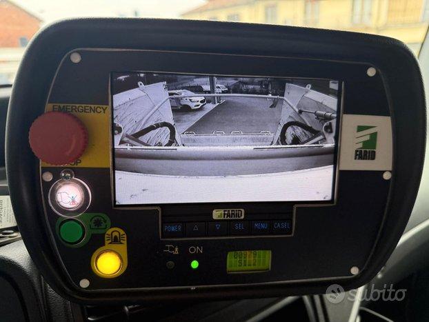 Mercedes compattatore