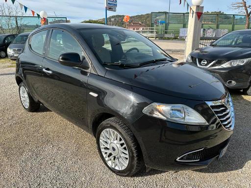 Lancia Ypsilon 5 Porte Ypsilon 0.9 t.air Gold ecochic metano 80cv