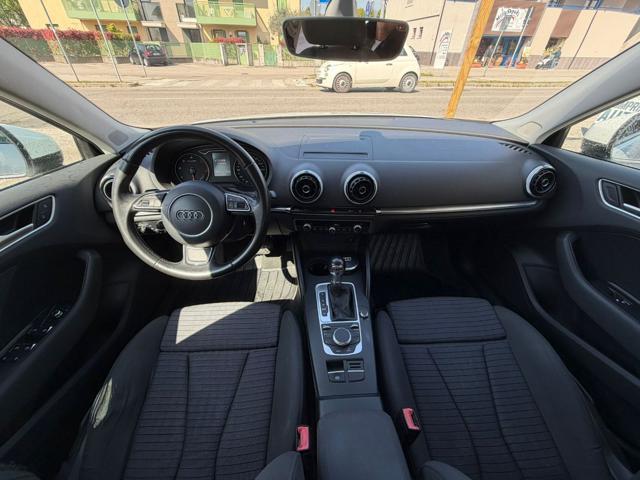 AUDI A3 1.6 TDI AUTOMATICA S TRONIC