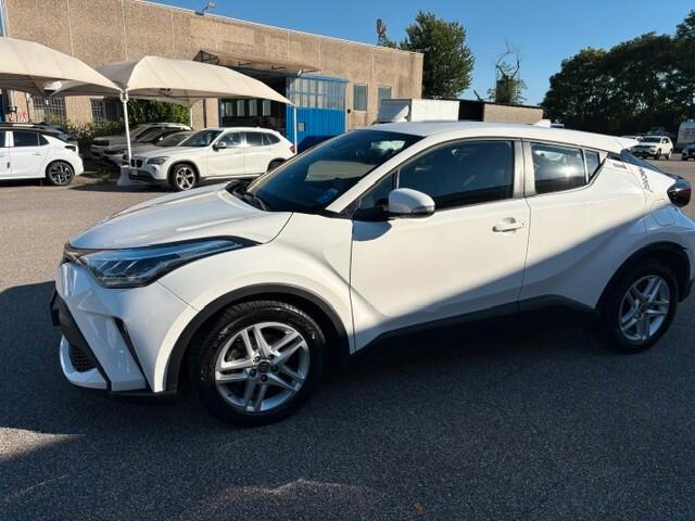 Toyota C-HR 1.8 Hybrid E-CVT Active