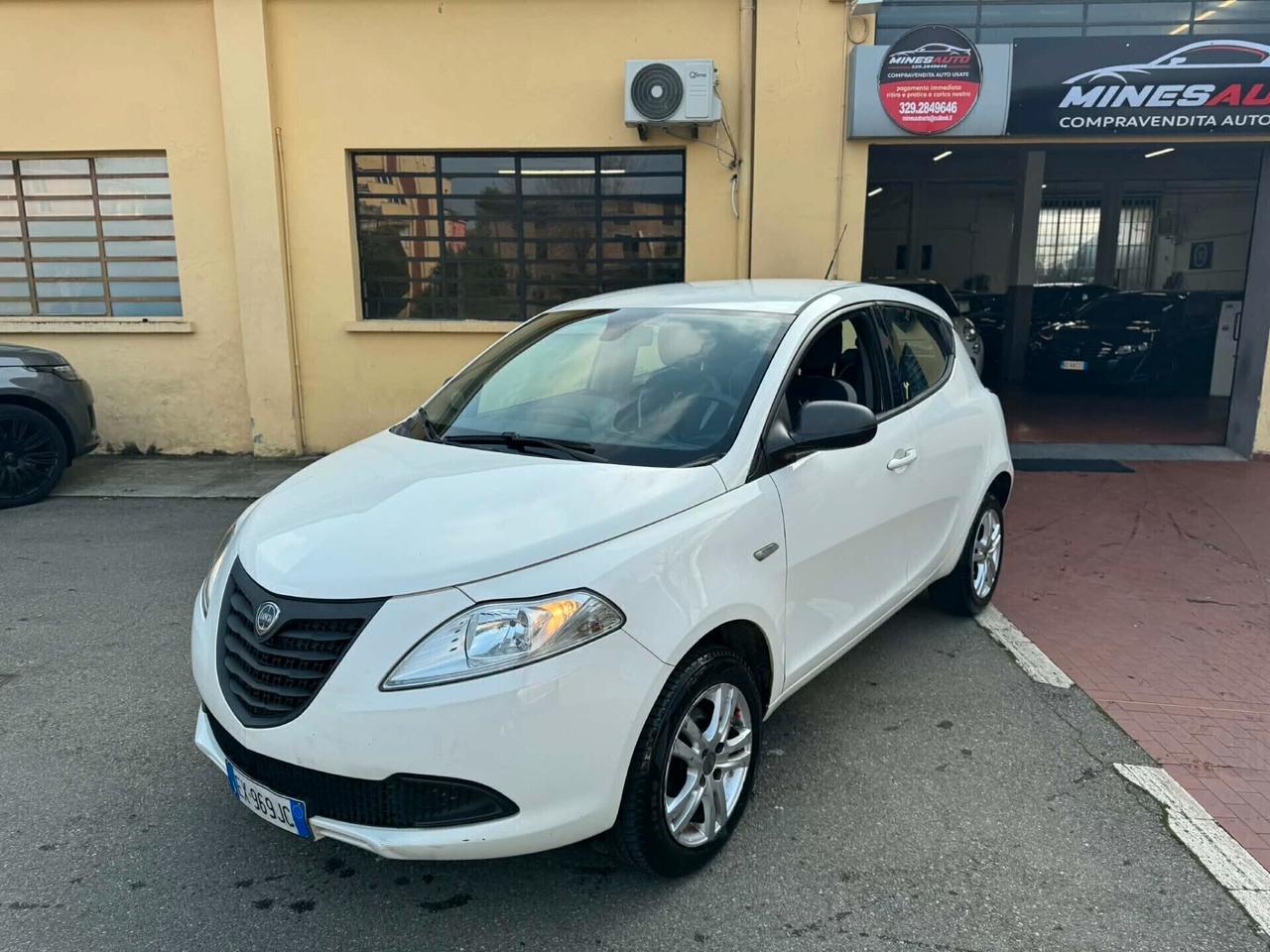 Lancia Ypsilon Anno 2014 0.9 Benz/Metano 84CV