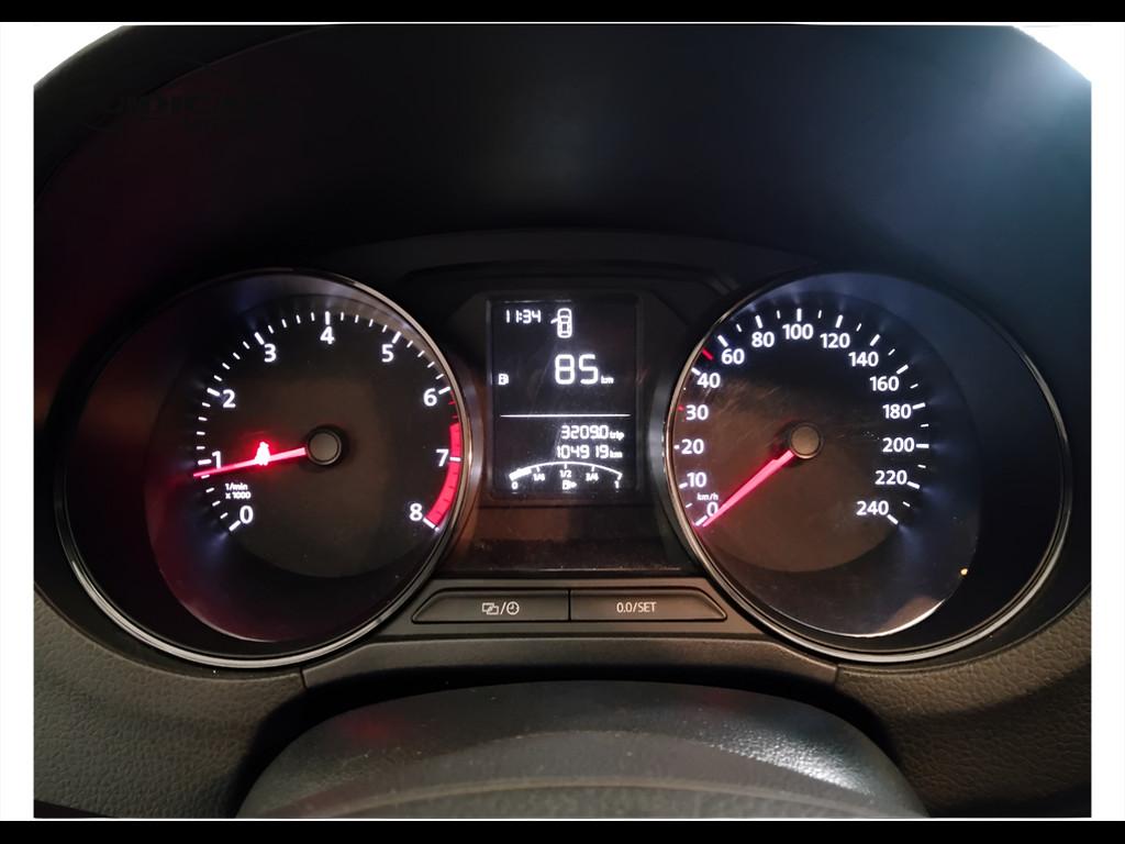 VOLKSWAGEN Polo V 2014 - Polo 5p 1.0 mpi Trendline 60cv