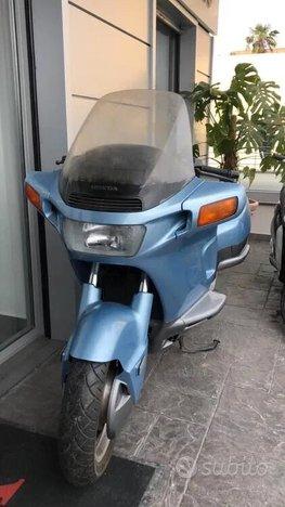 HONDA PACIFIC COAST 1989