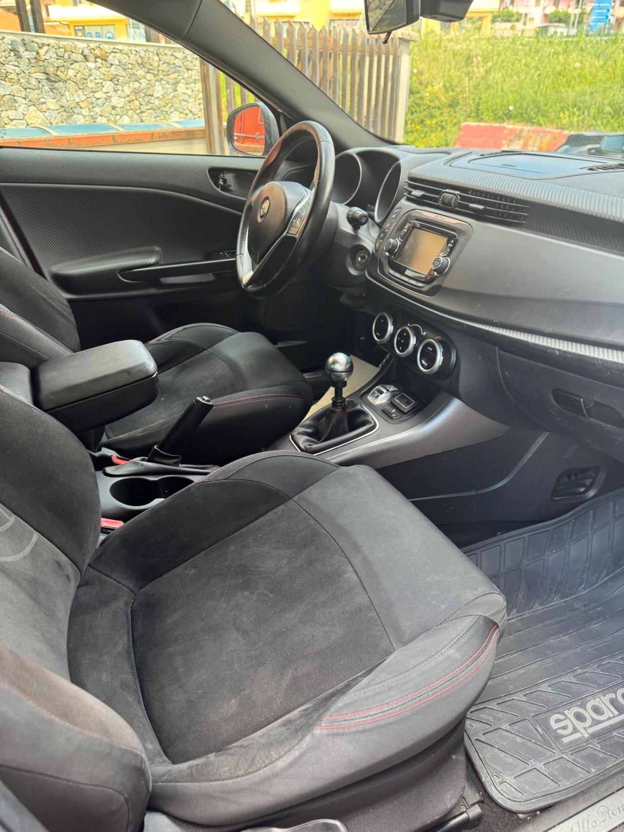Alfa Romeo Giulietta 1.6 JTDm-2 105 CV Exclusive