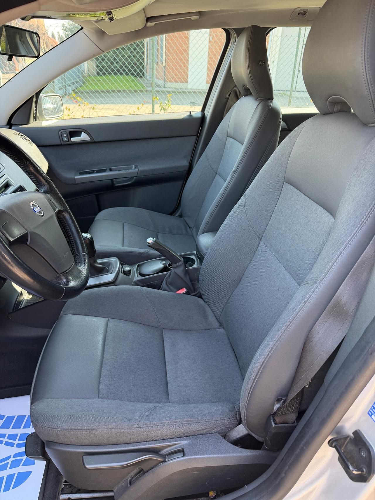 Volvo V50 2.0 D cat Summum