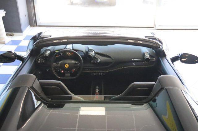 FERRARI F8 Spider + IVA