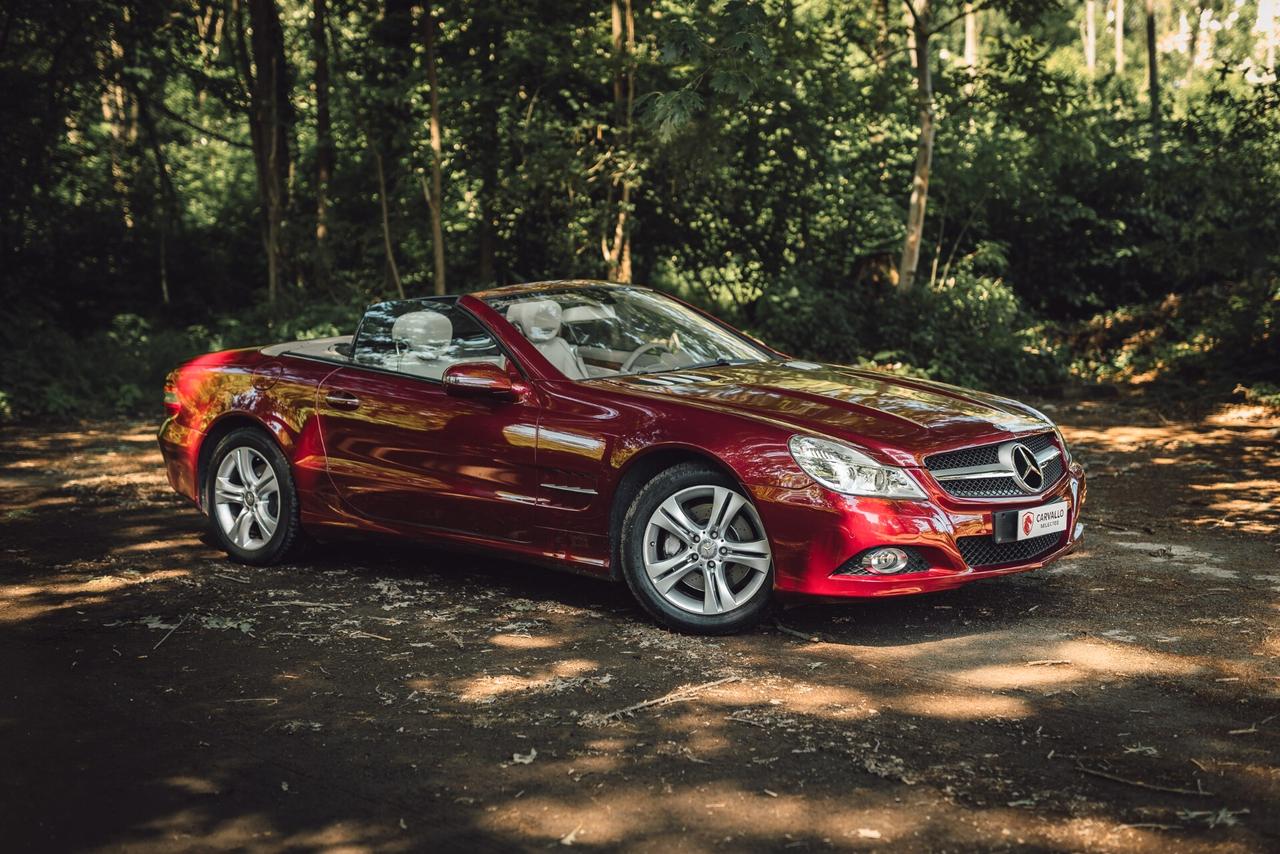 Mercedes SL 350 V6 315cv | 11 Tagliandi Mercedes | 31.000km