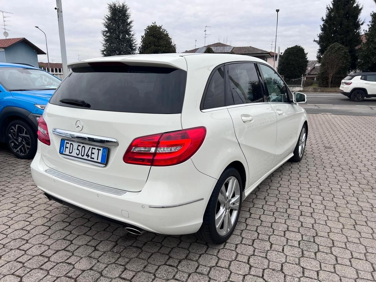 Mercedes-benz B 180 d Premium