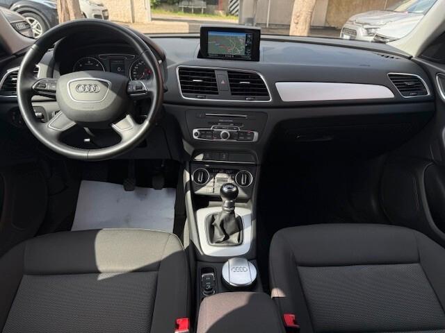 Audi Q3 2.0 TDI 120CV Design - 2016