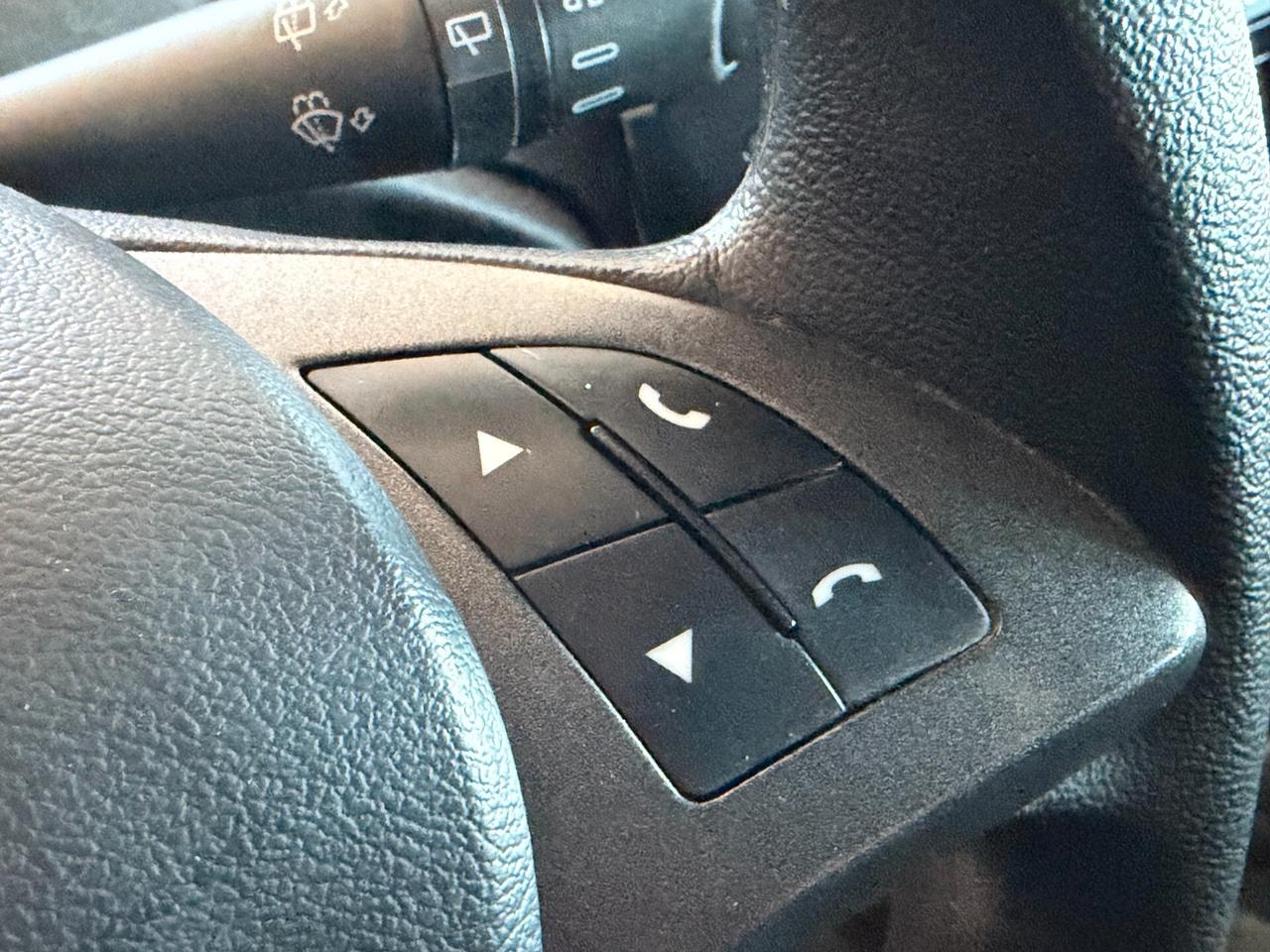 Lancia Ypsilon 1.2 69 cv. ELEFANTINO BLU