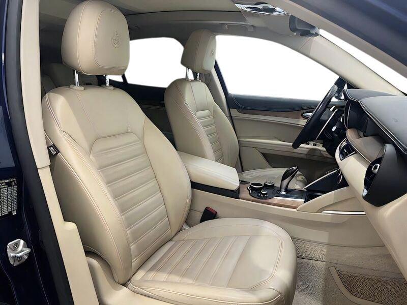Alfa Romeo Stelvio 2.0 Turbo 200 CV AT8 Q4 Super