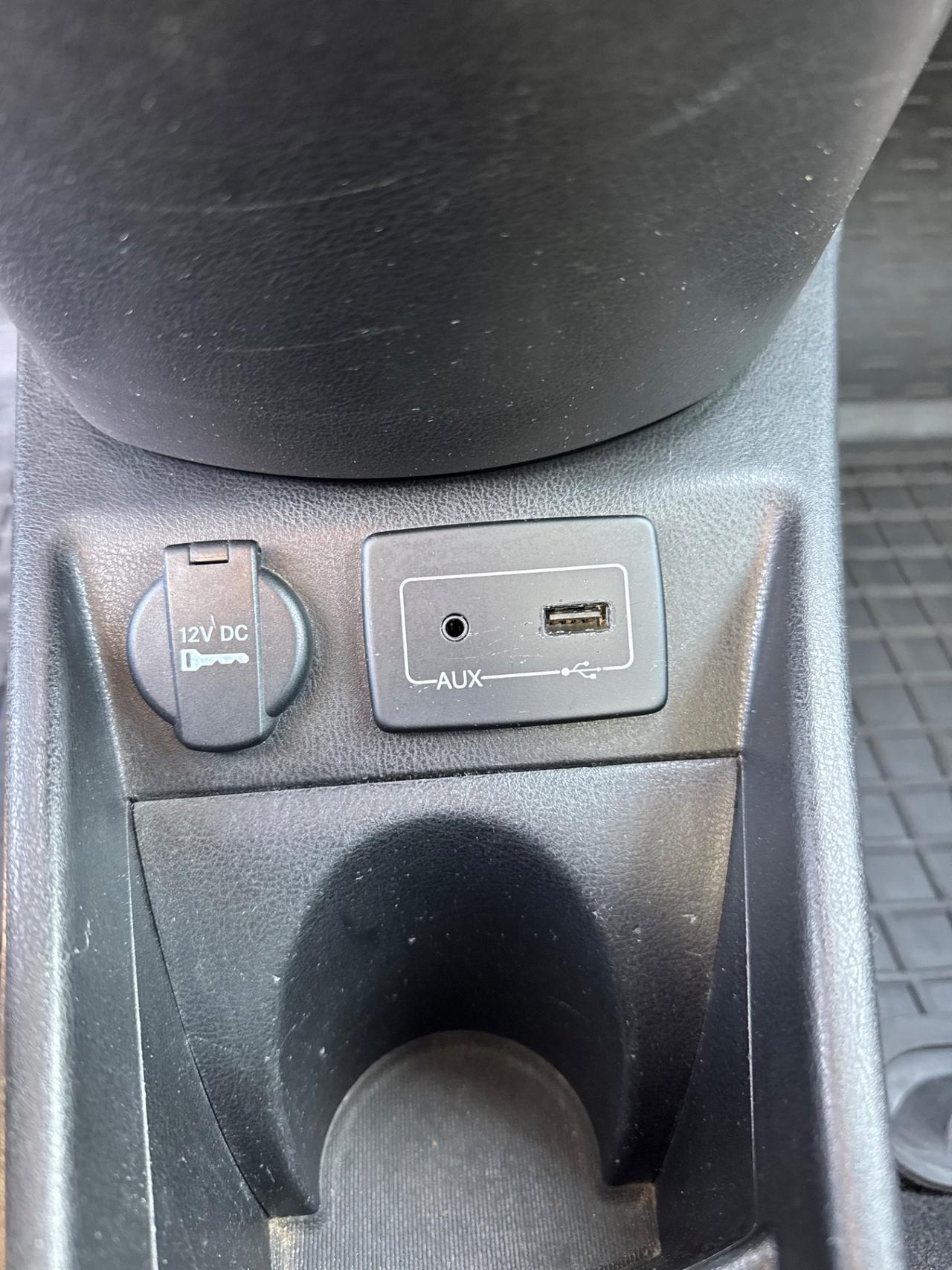 Lancia Ypsilon 1.2 69 CV 5 porte Gold