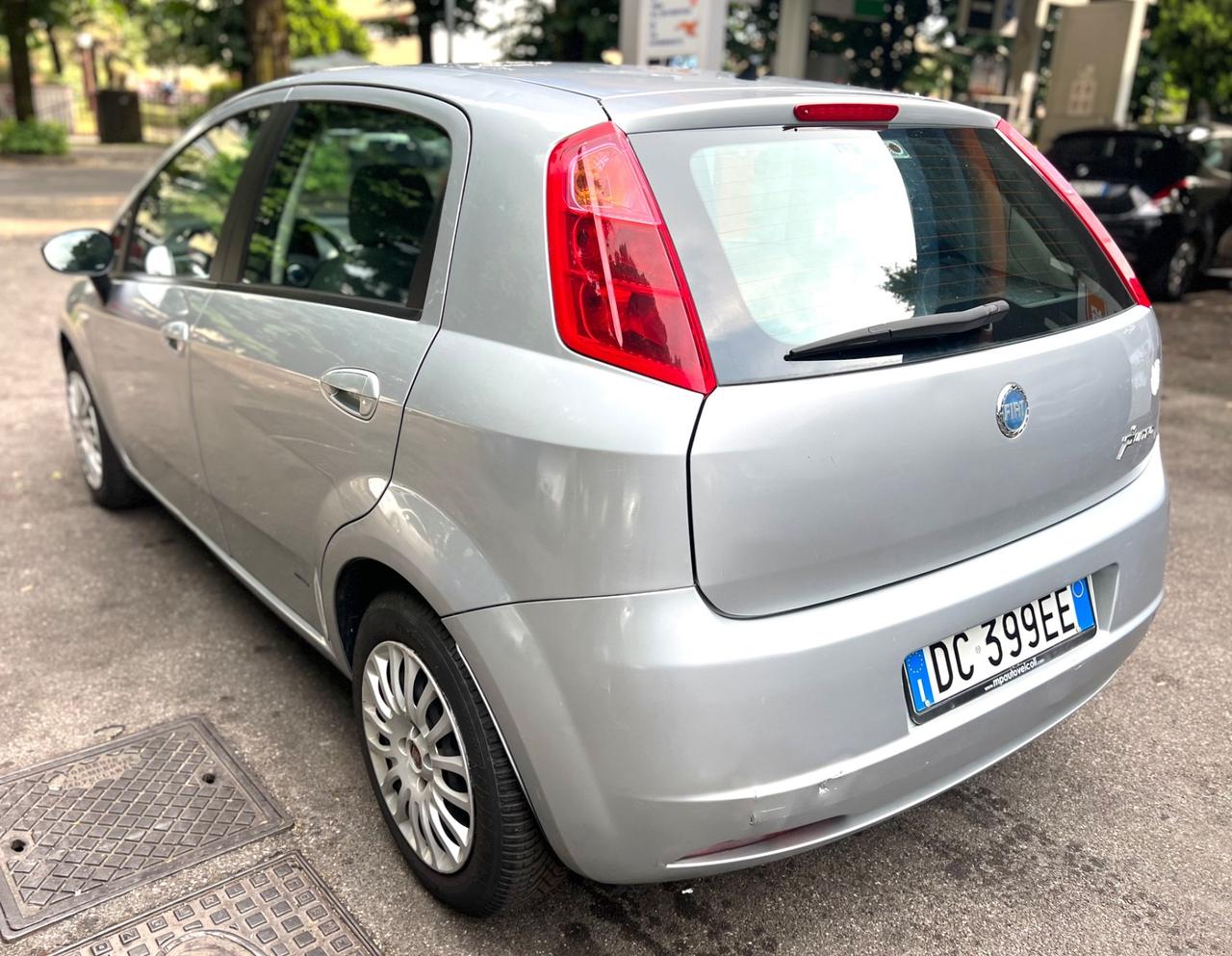 Fiat Grande Punto 1.2 benzina OK NEOPATENTATI 60.000km!!!
