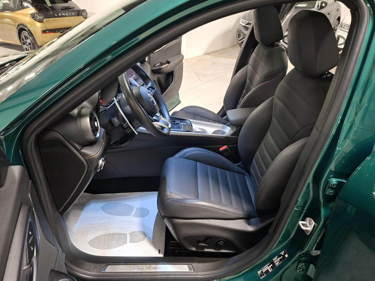 Alfa Romeo Tonale 1.3 Plug-In Hybrid Veloce Q4 AT6