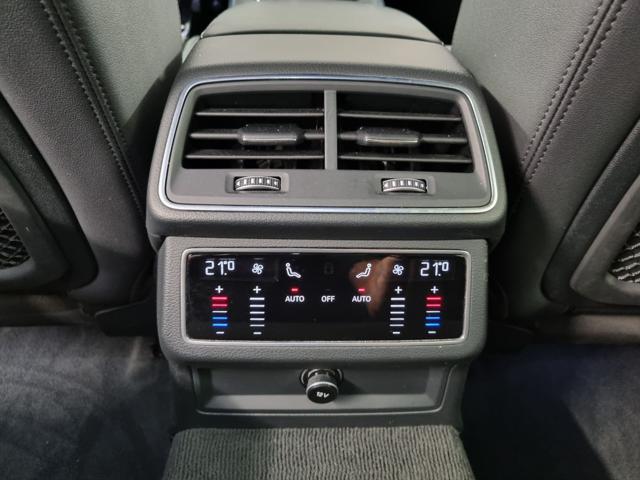 AUDI A6 Avant 40 2.0 TDI S tronic SLINE S-LINE