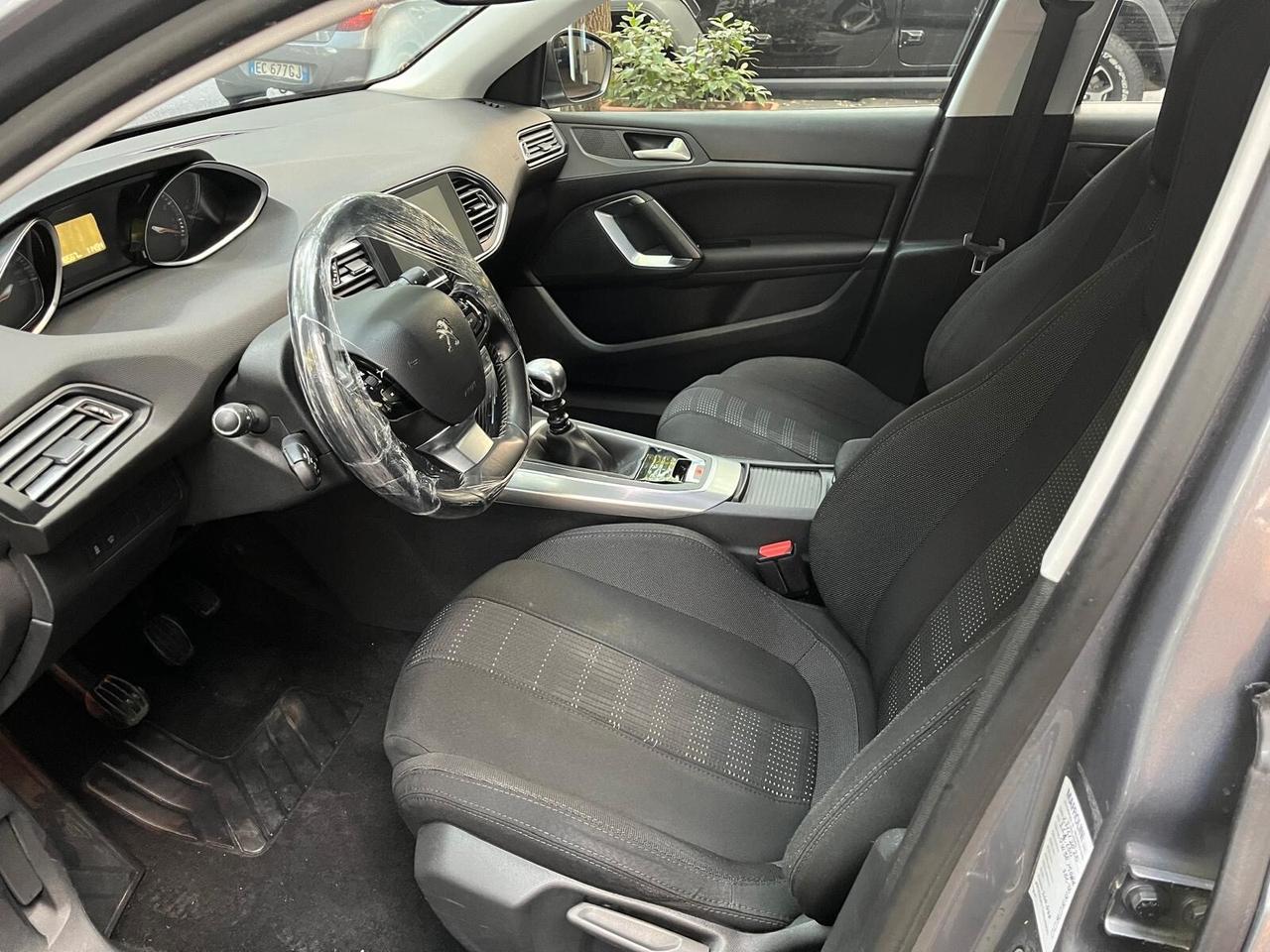 Peugeot 308 PureTech Turbo 110 S&S SW Active