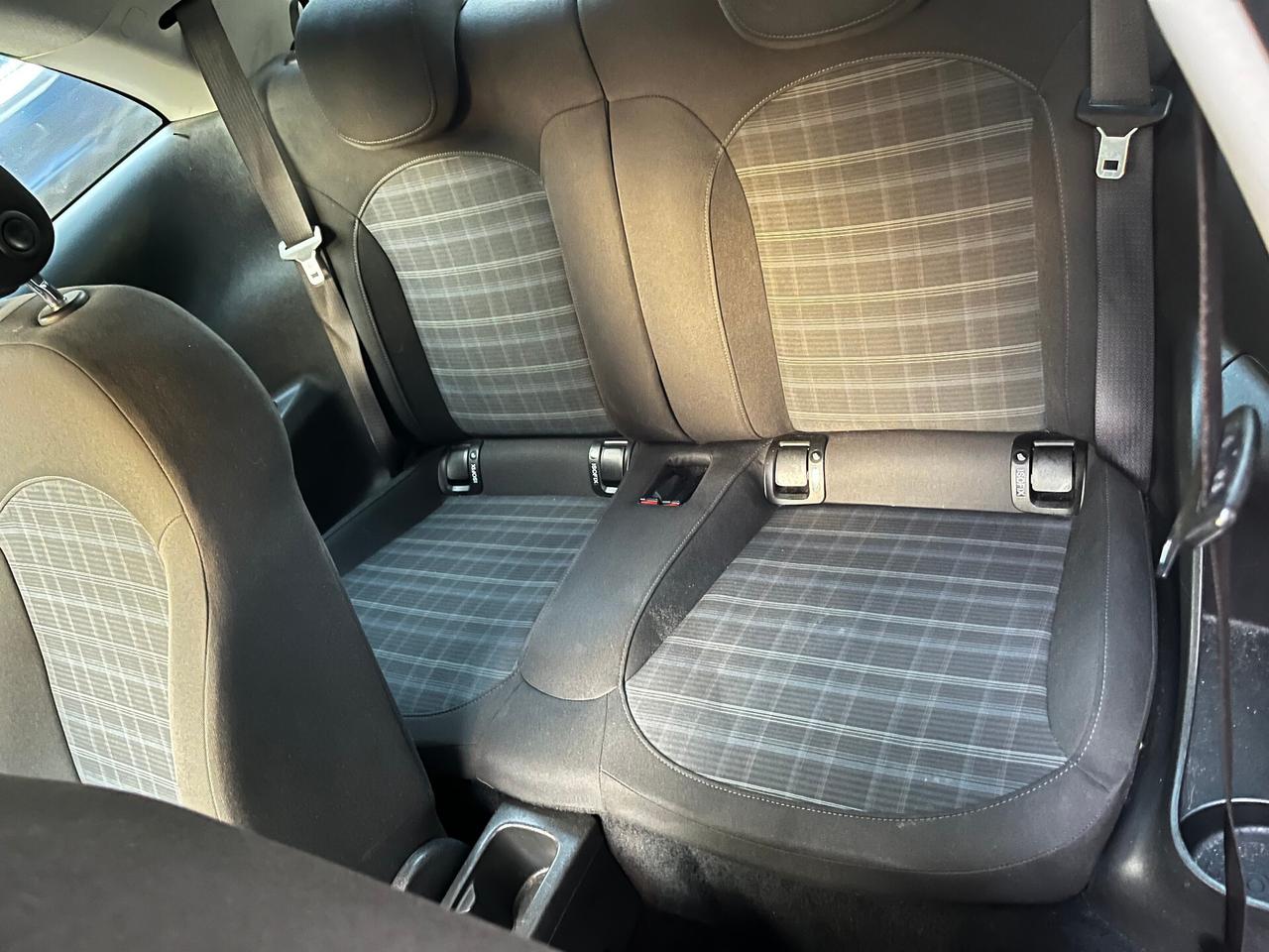 OPEL ADAM 1.2 BENZINA 3 PORTE ANCHE PER NEOPATENTATI - 2013