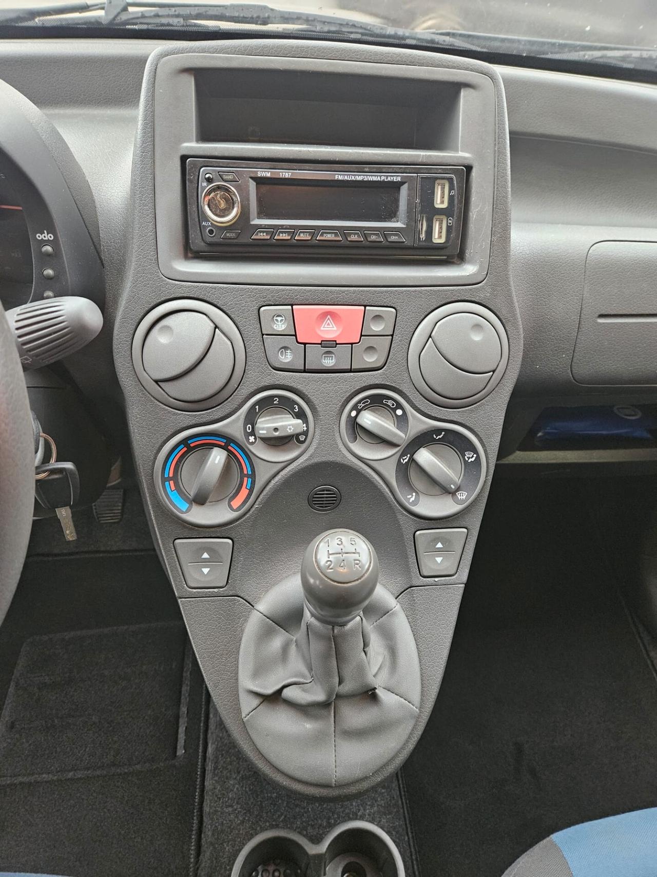 Fiat Panda 1.2 benzina Active 69cv