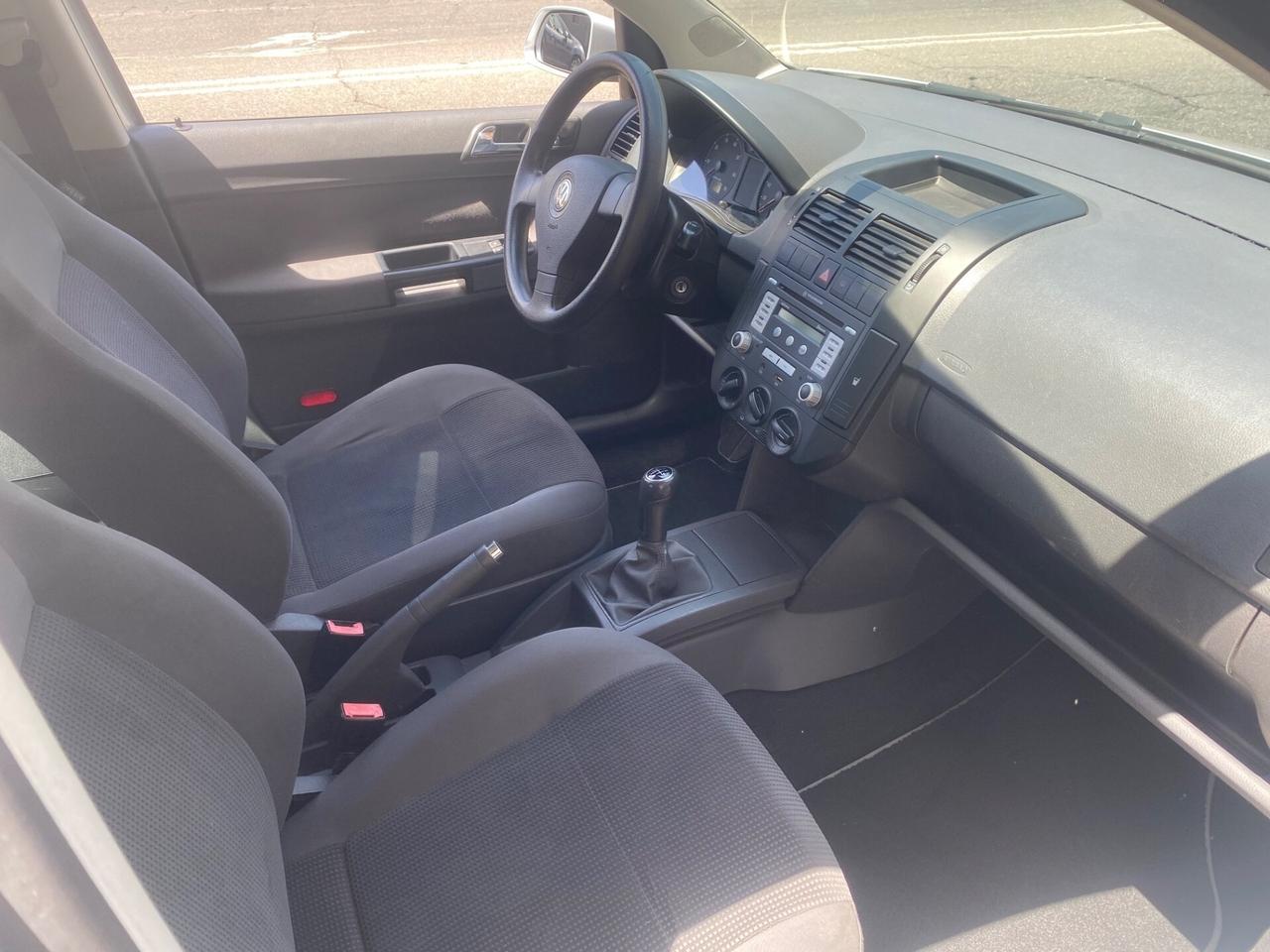 Volkswagen Polo 1.2/70CV 12V 5p. Comfortline 2009