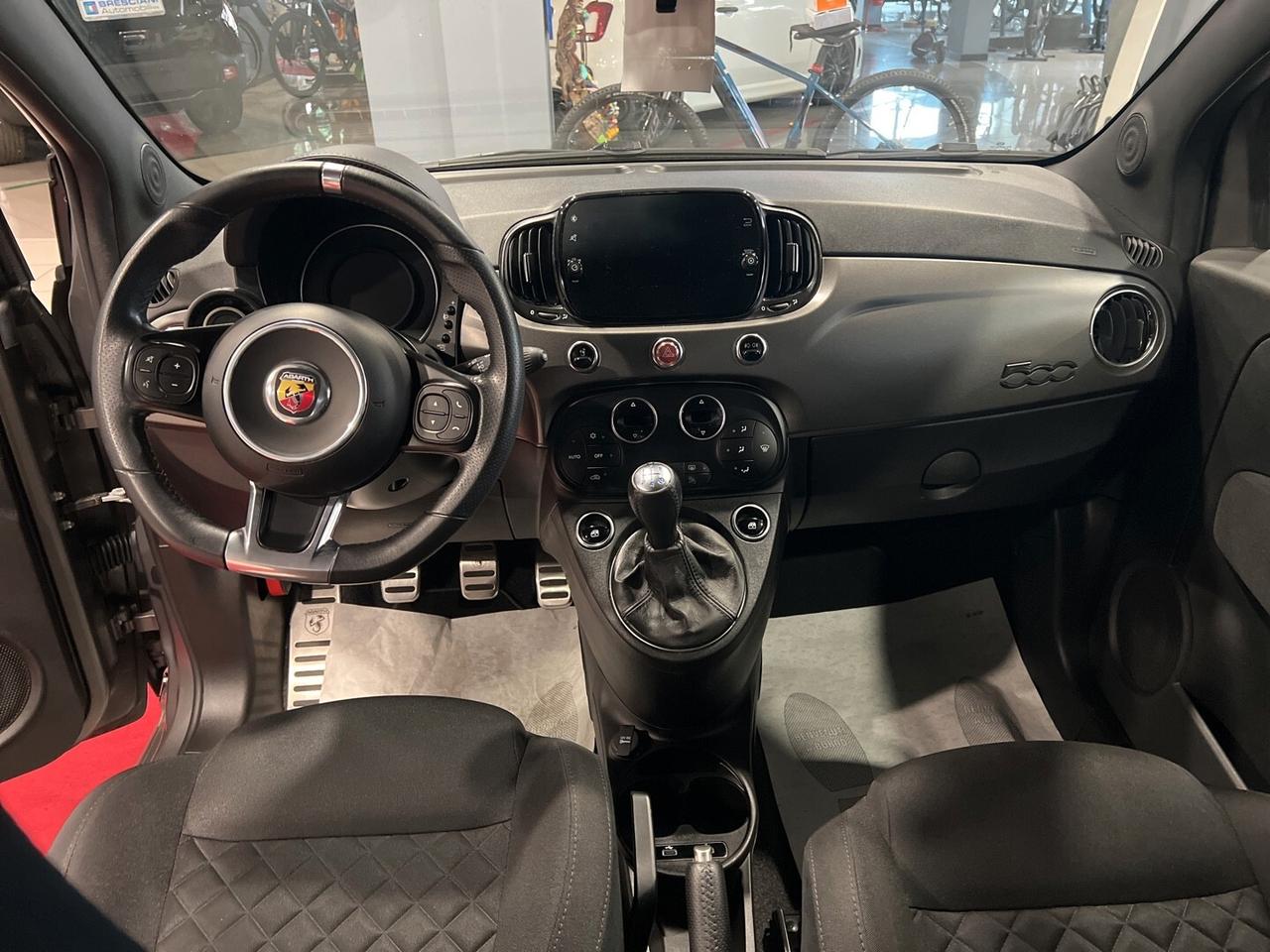 Abarth 595 F595 1.4 Turbo T-Jet 165 CV