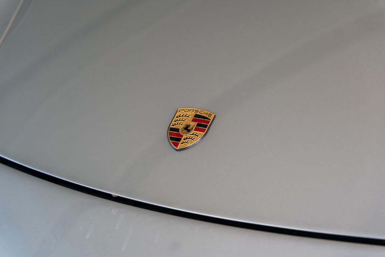 Porsche 911 Cabrio 3.4 Carrera 4 cabrio