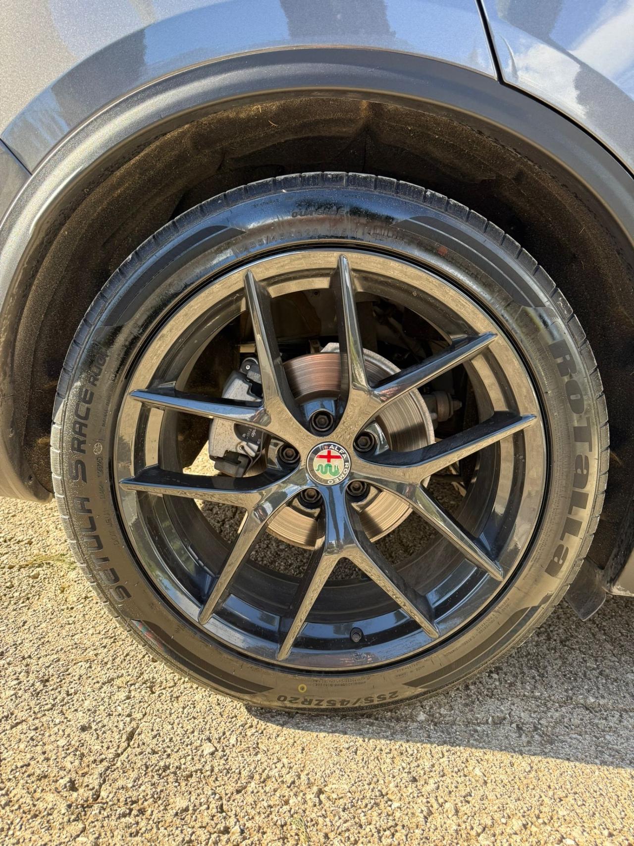 Alfa Romeo Stelvio Restynling - 190 CV AT8 Q4