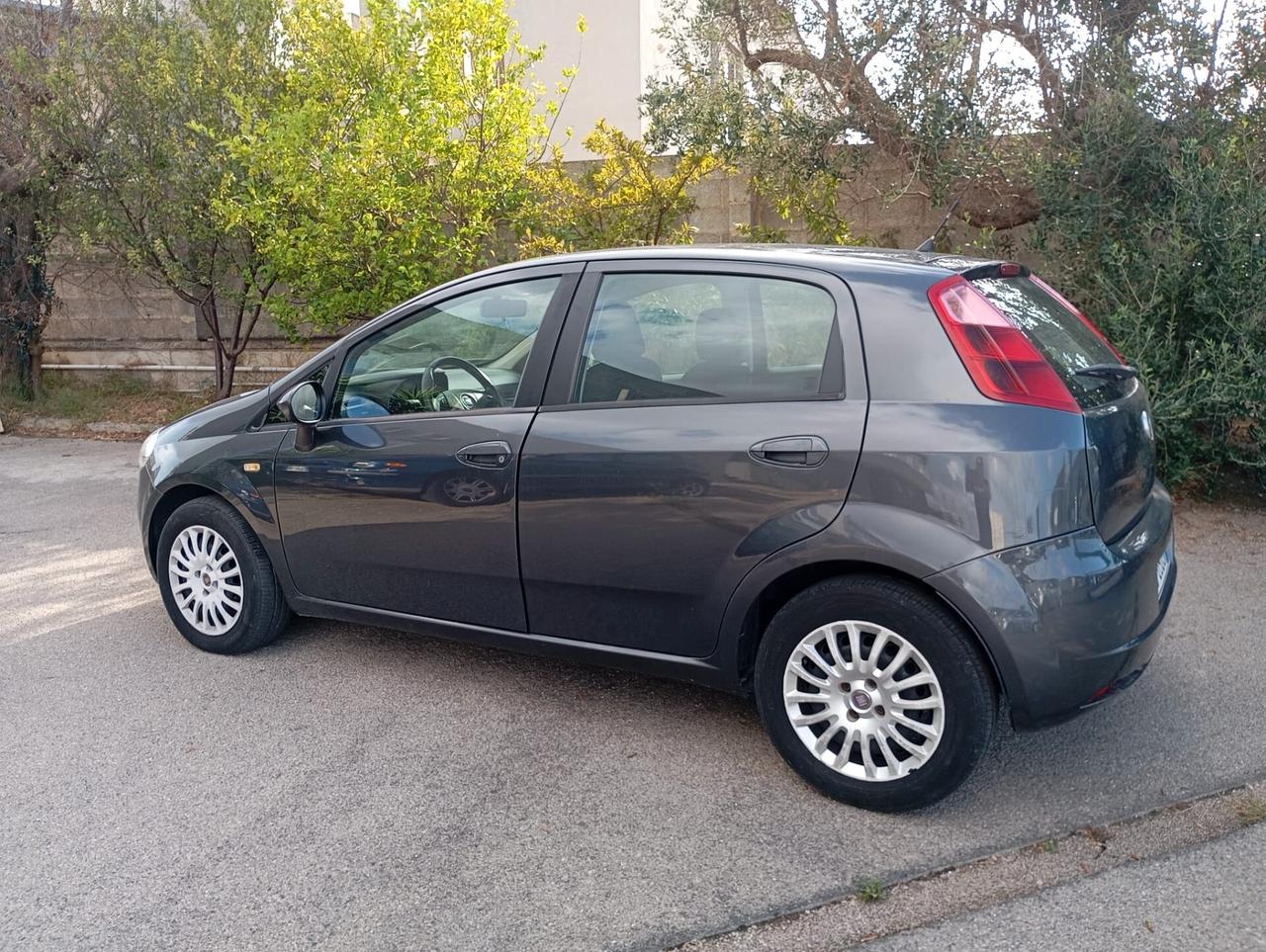 Fiat Grande Punto 1.3 MJT 75 CV 5 porte Active