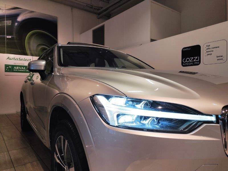 VOLVO XC60 (2017-->) - XC60 T6 Recharge Plug-in Hybrid AWD Inscription Expression