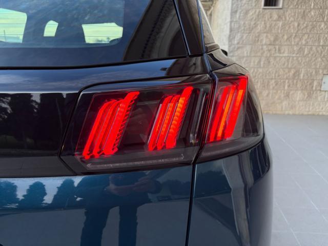 PEUGEOT 3008 1.5 BlueHDi 130 S&S Active Business