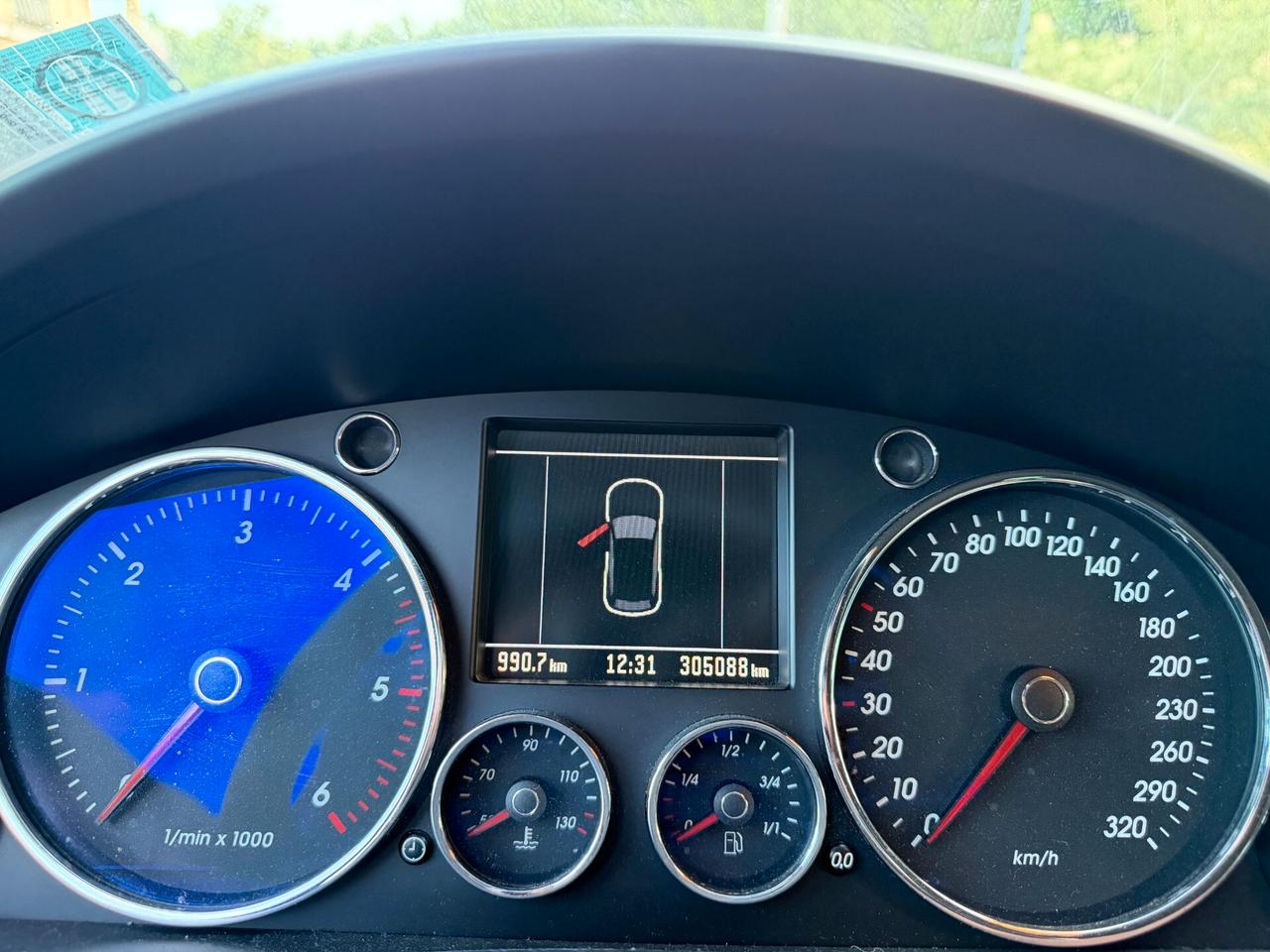 Touareg 5.0 V10 TDI tiptronic, PERDITA OLIO, GANCIO TRAINO