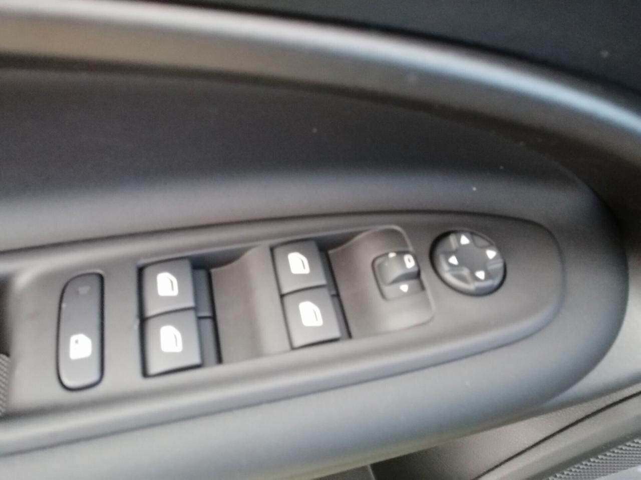 Jeep Avenger 1.2 Turbo 100 CV Altitude