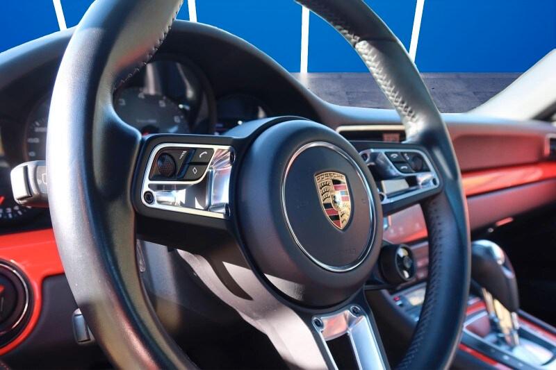 PORSCHE 911 (991) 911 3.0 Targa 4S