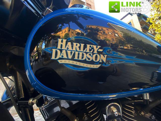 HARLEY-DAVIDSON FLHTC Electra Glide Classic Standard