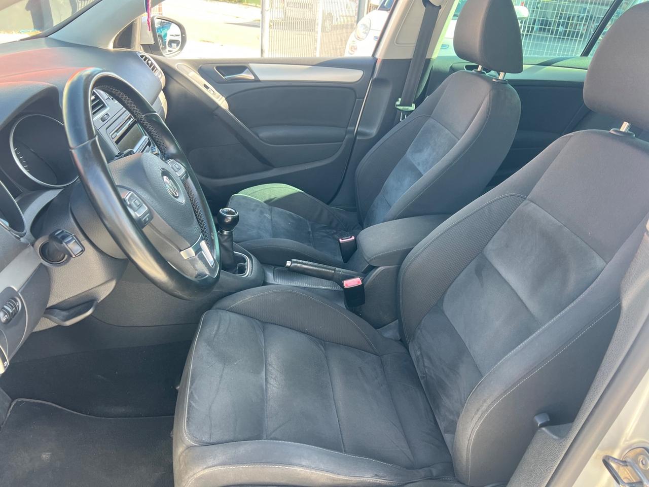 Volkswagen Golf 1.6 TDI DPF 5p. Highline