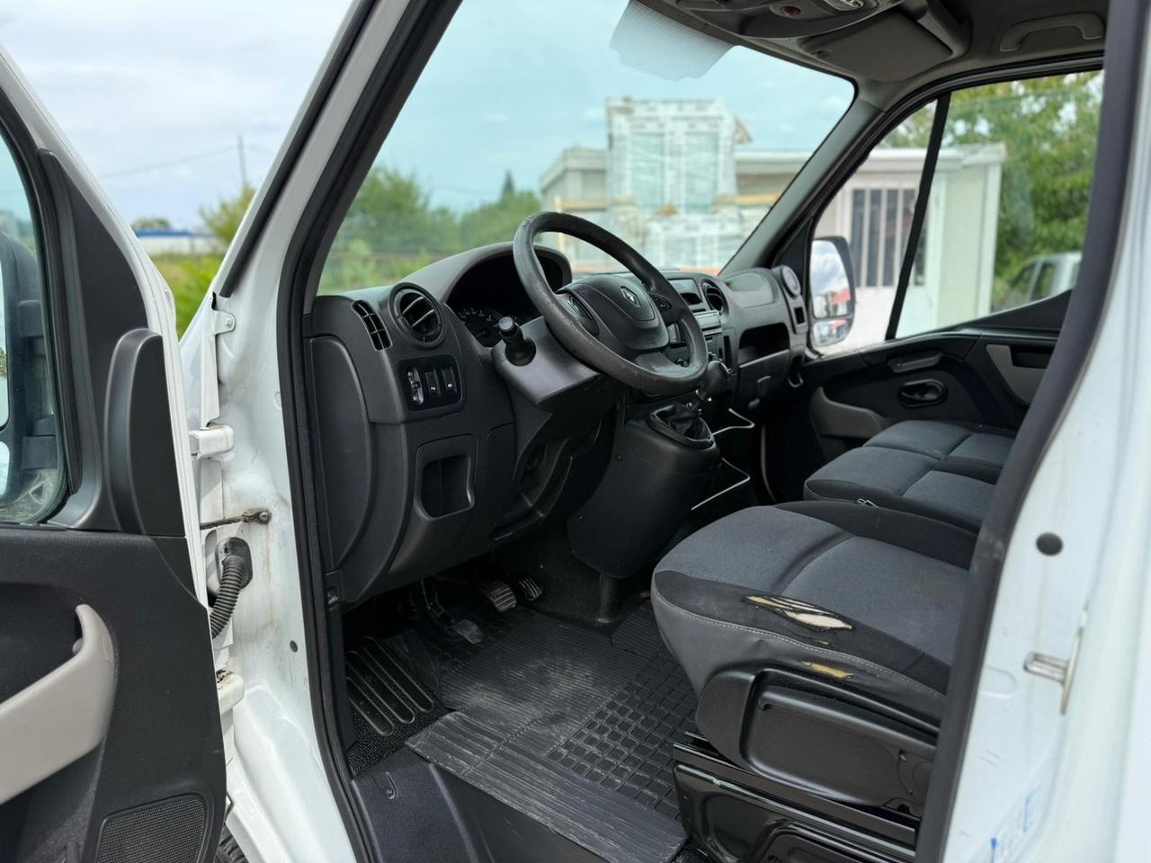 Renault Master 35 2.3 DCI L3H2 GANCIO TRAINO