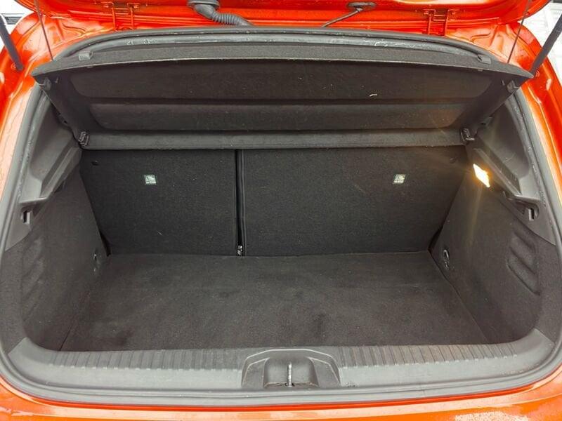 Renault Clio V 2019 1.6 hybrid Intens E-Tech 140cv auto