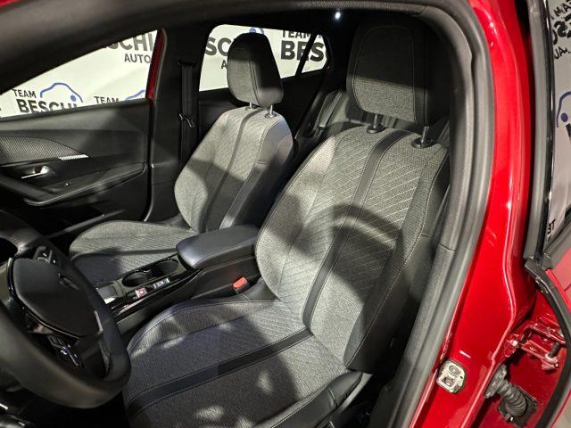 PEUGEOT 2008 PureTech 130 S&S EAT8 Allure