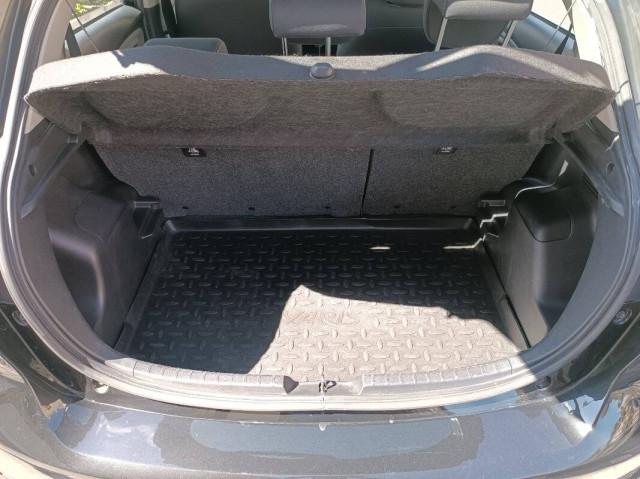 Toyota Yaris 1.5 Hybrid Business 73CV