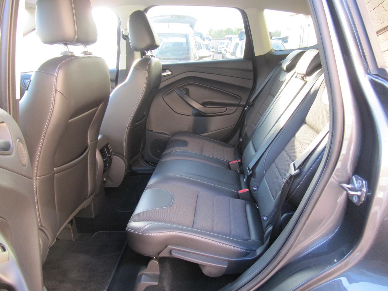 Ford Kuga 2.0 TDCI 120 CV S&S 2WD Titanium