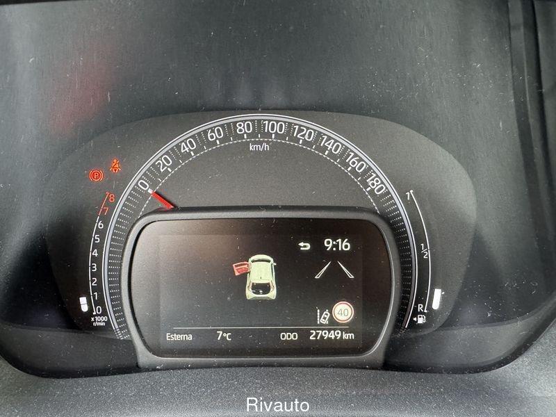 Toyota Aygo X 1.0B (72 CV) Lounge