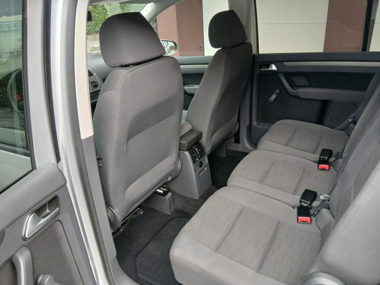 Volkswagen Touran 1.6 Trendline 7 posti unico proprietario