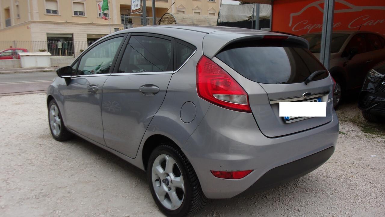 Ford Fiesta 1.4 TDCi 5p. Titanium